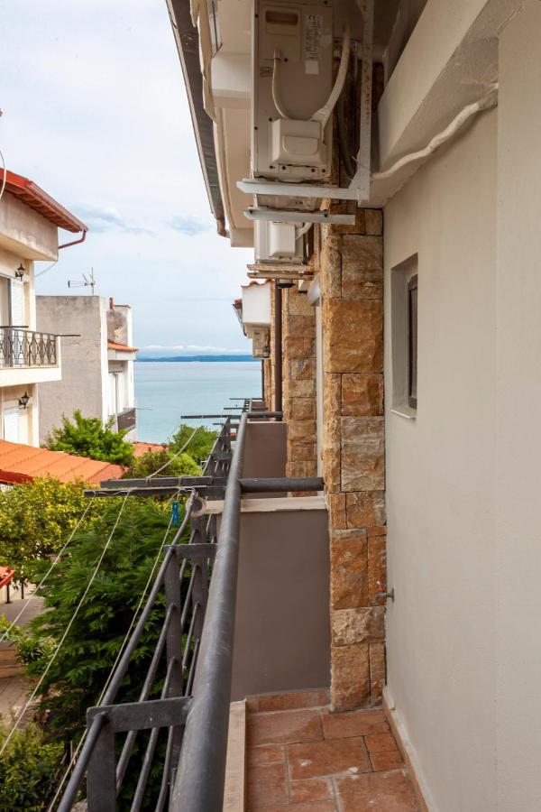 Sea Side Home Valentina Hanioti Exterior photo
