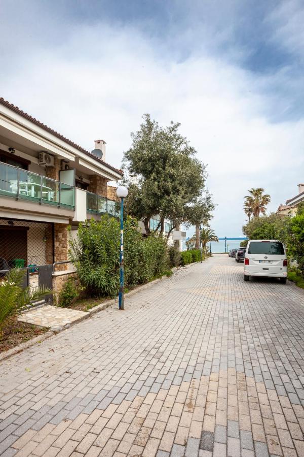 Sea Side Home Valentina Hanioti Exterior photo